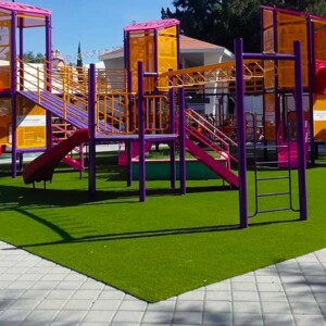 superficies pasto sintetico areas de juego